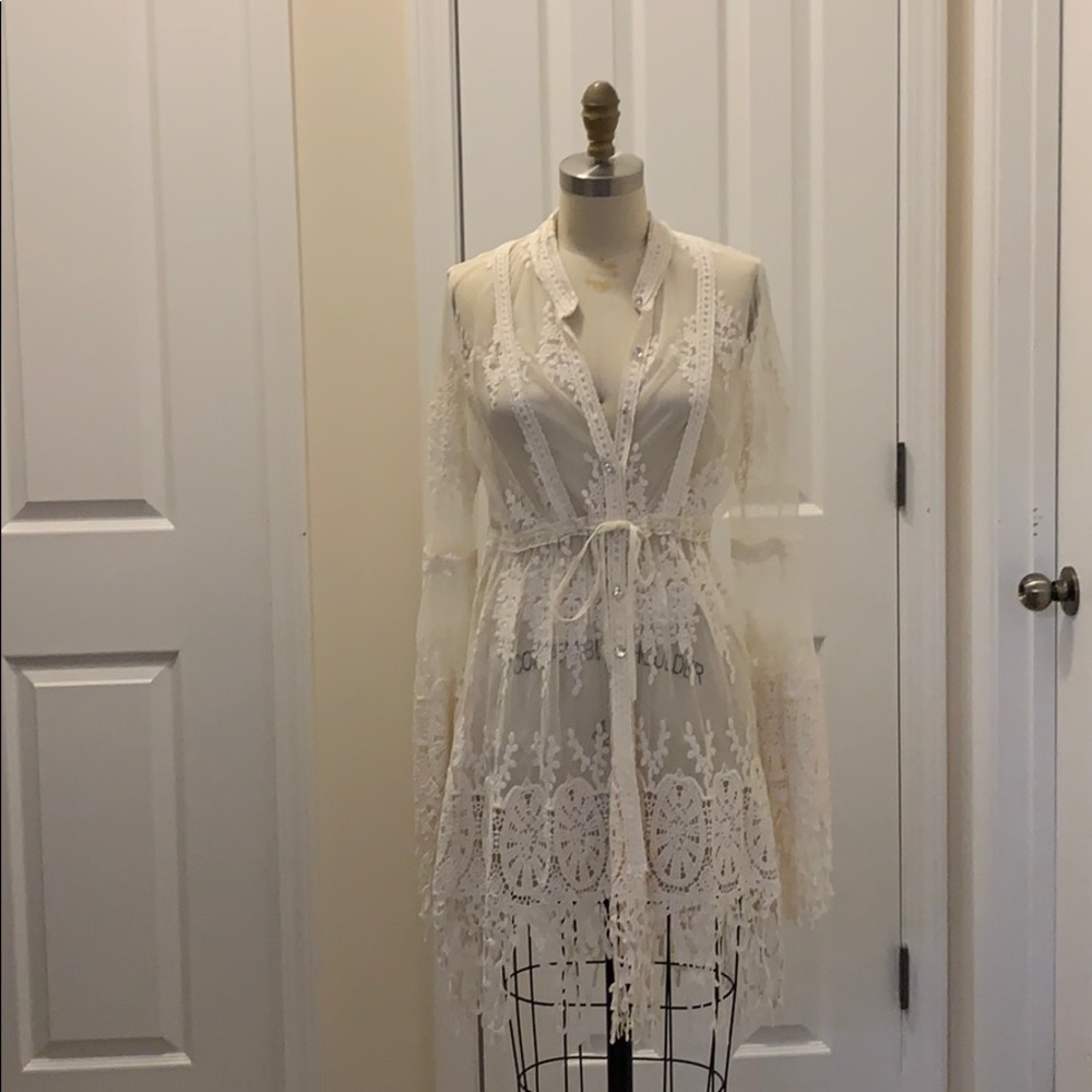 Boston Proper Embroidered Ivory Tunic NWT - Sm